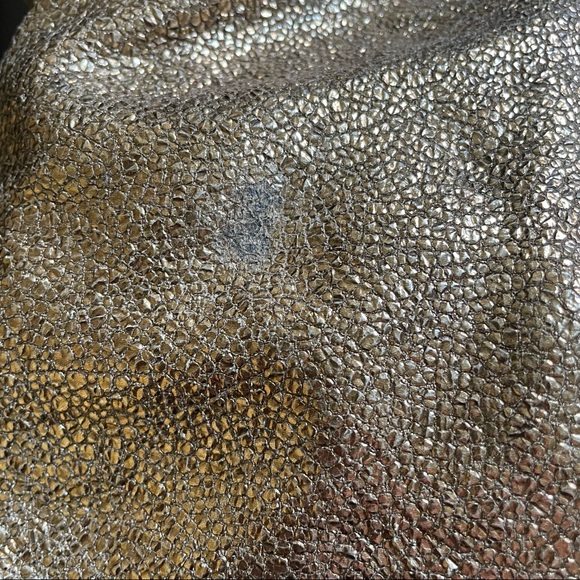 Yves Saint Laurent Gold Volcano Easy Tote Bag - Picture 9 of 12